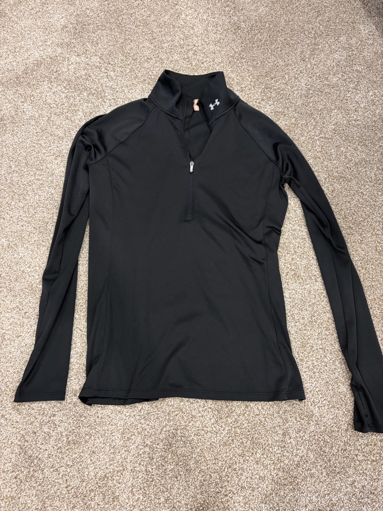 Under Armour Women's Black Long-Sleeve 1/4 Zip Athletic Top